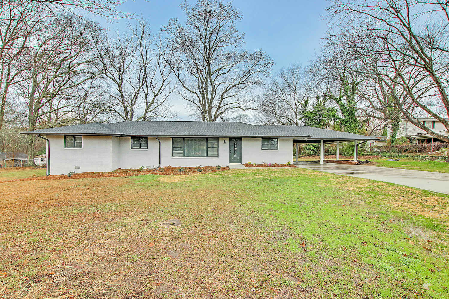 8475 Estelle St photo 2