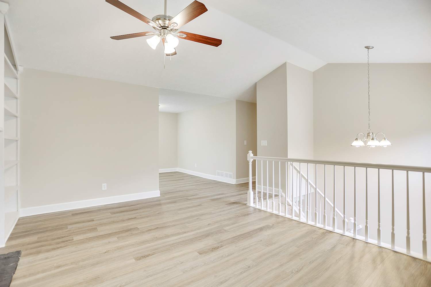 126 Aztec Way Se photo 5
