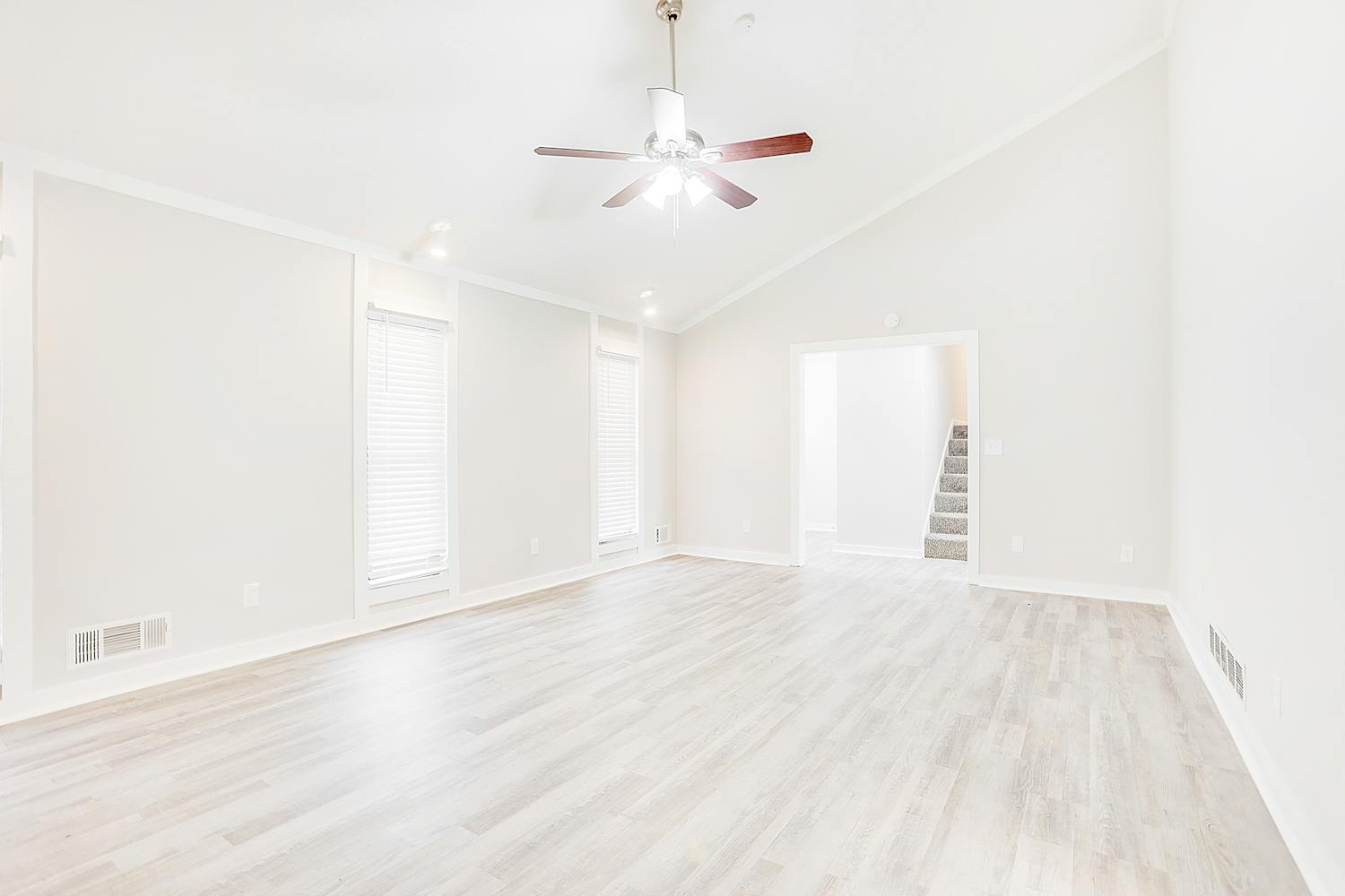 5218 Cumberland Way photo 5