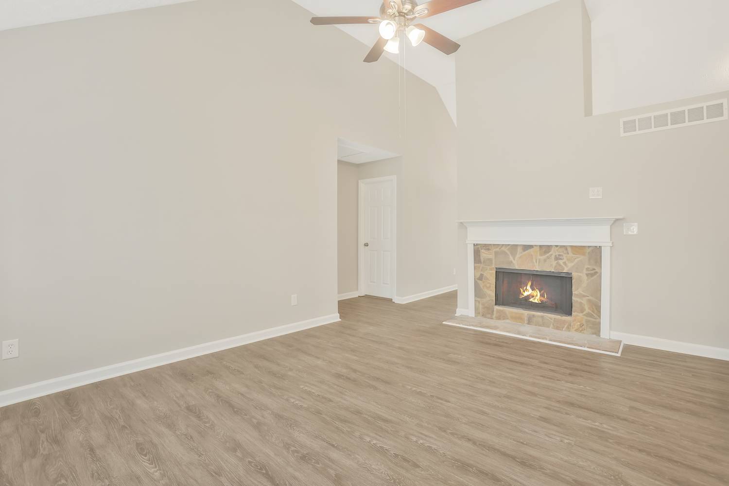 3278 Barnwell Trce photo 5