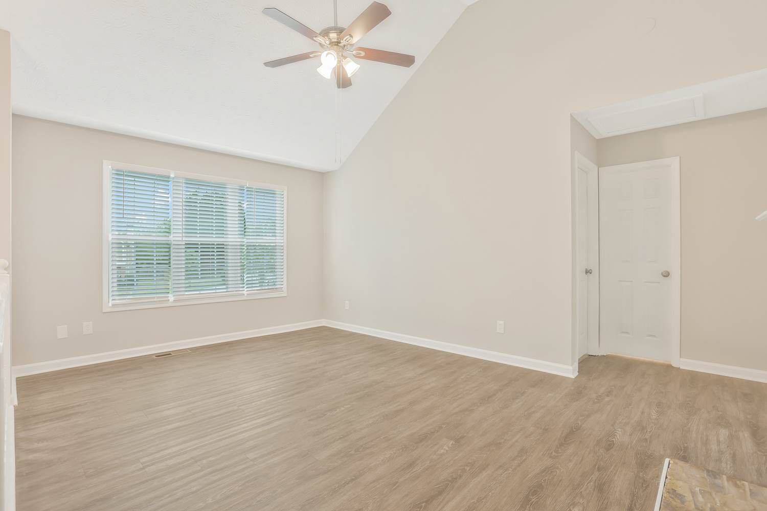 3278 Barnwell Trce photo 4