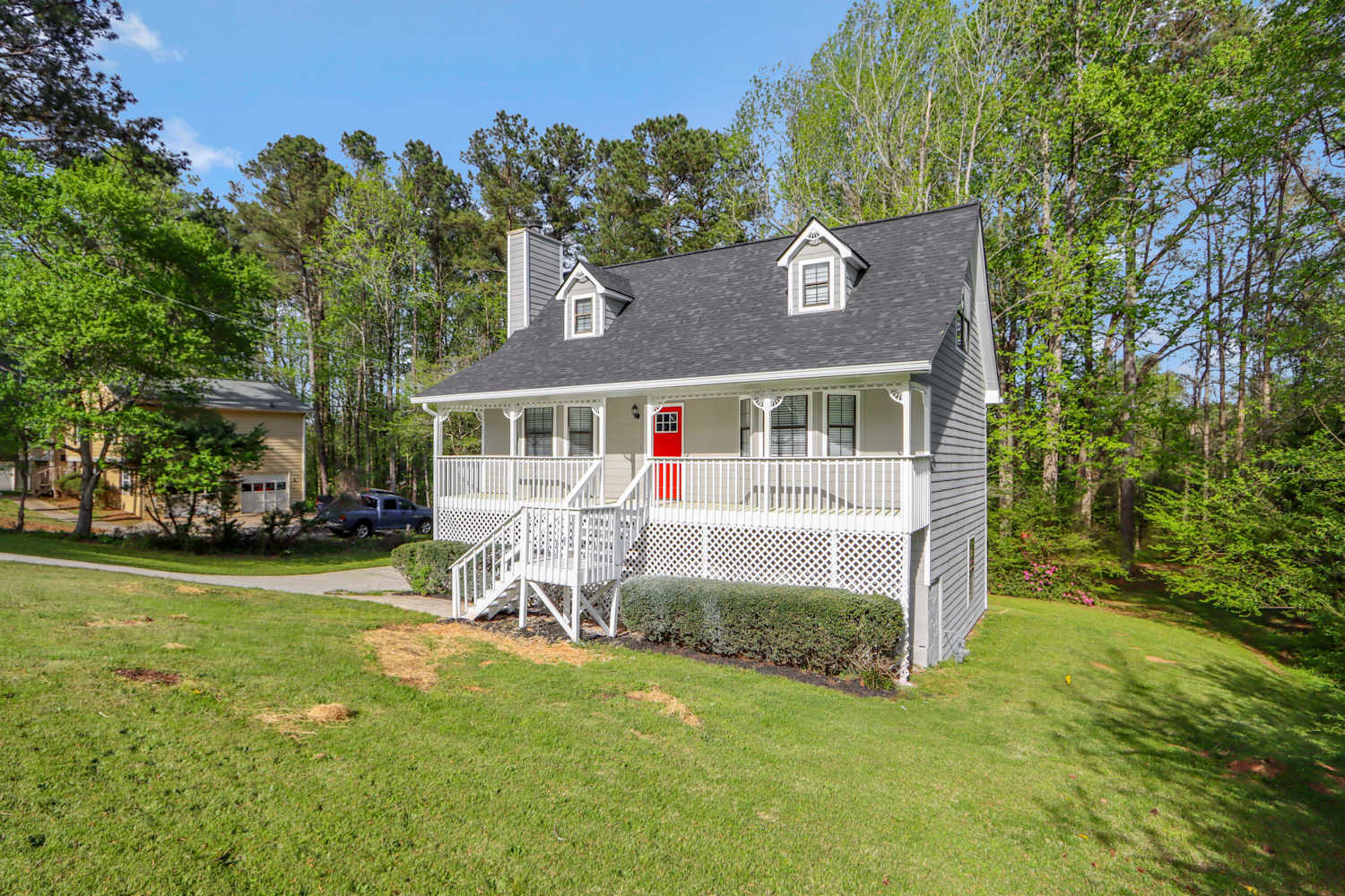 155 Russell Dr photo 3