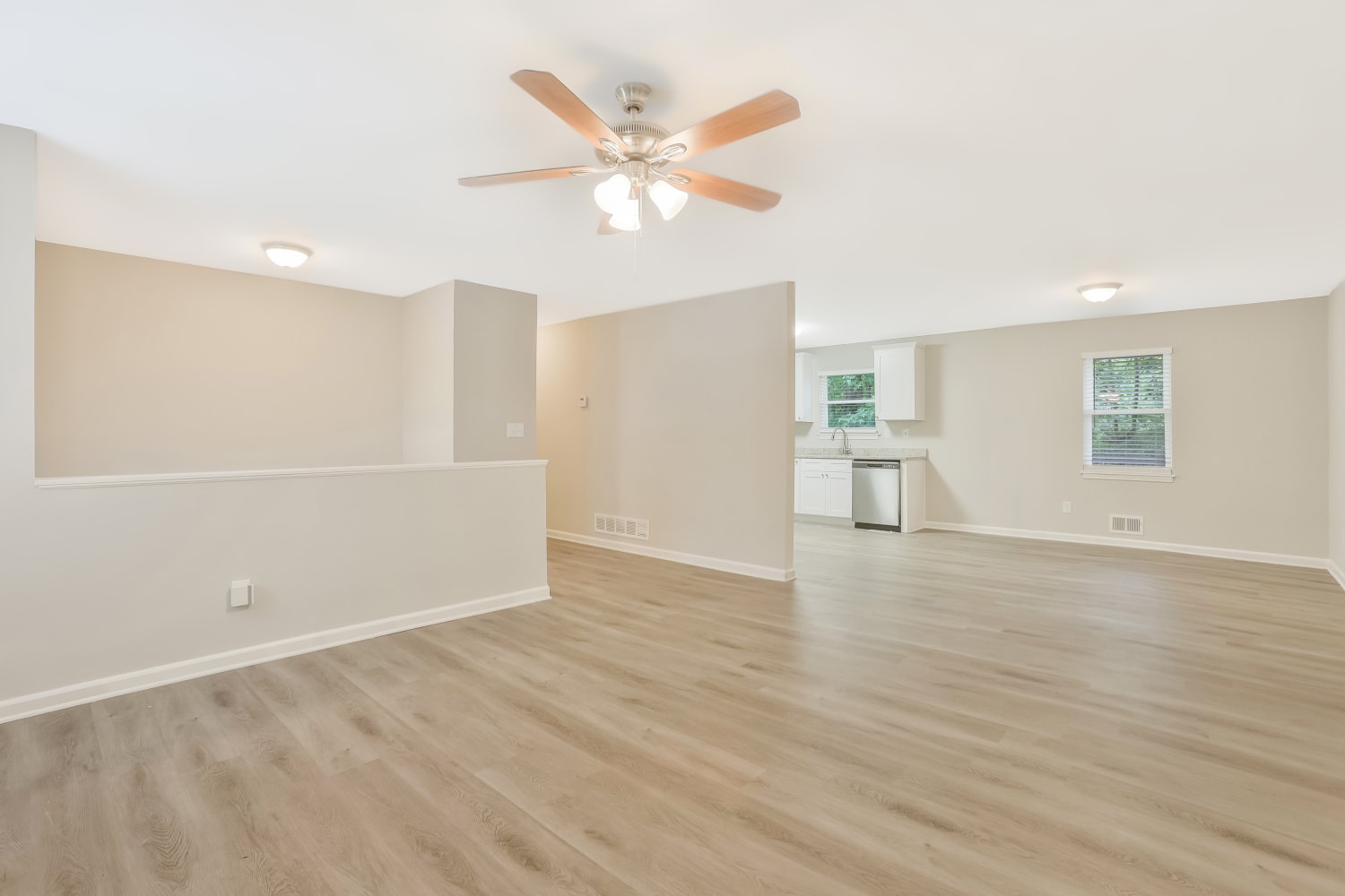 6056 Dana Dr photo 3