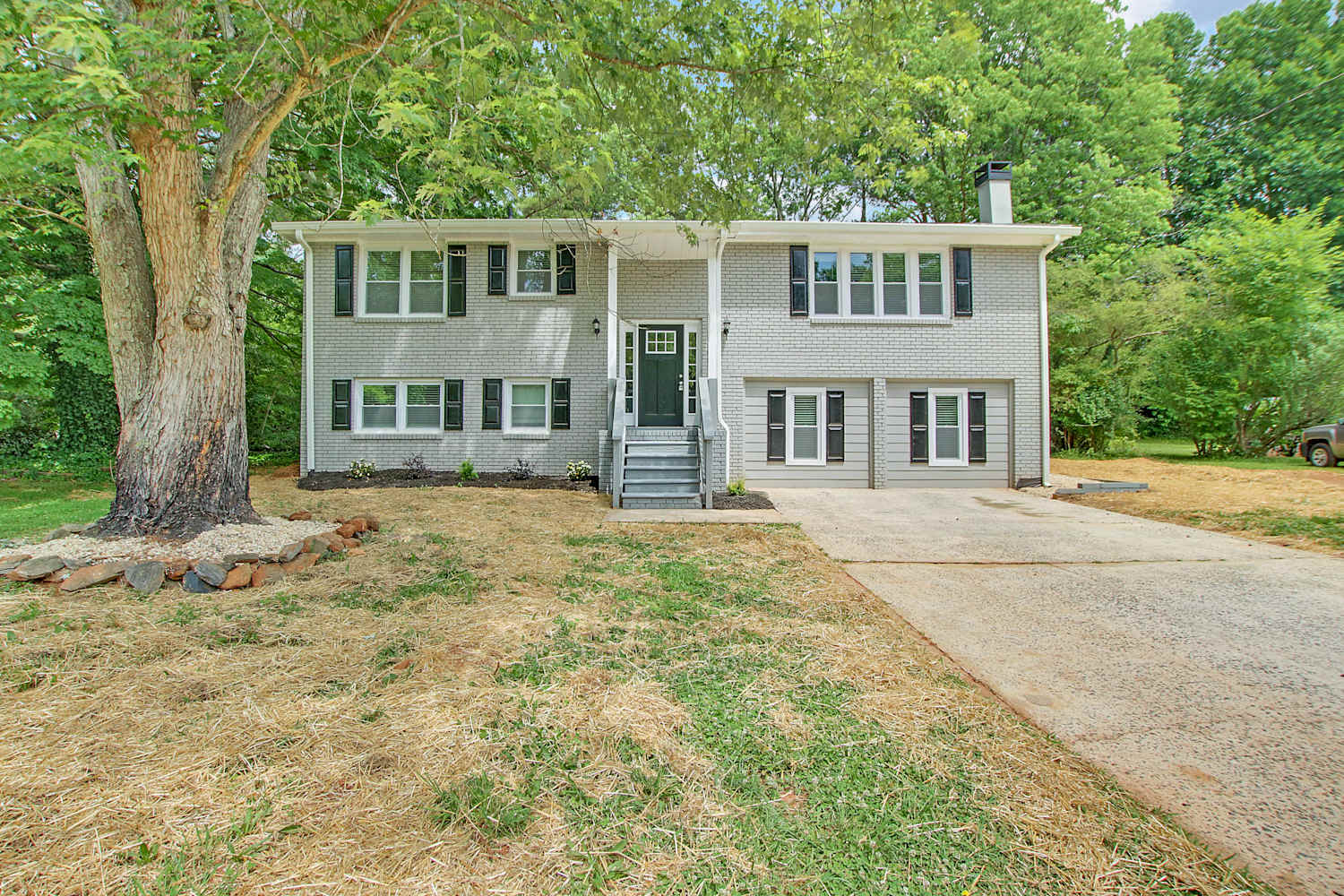 4450 Myrtle Hill Rd Ne photo 2