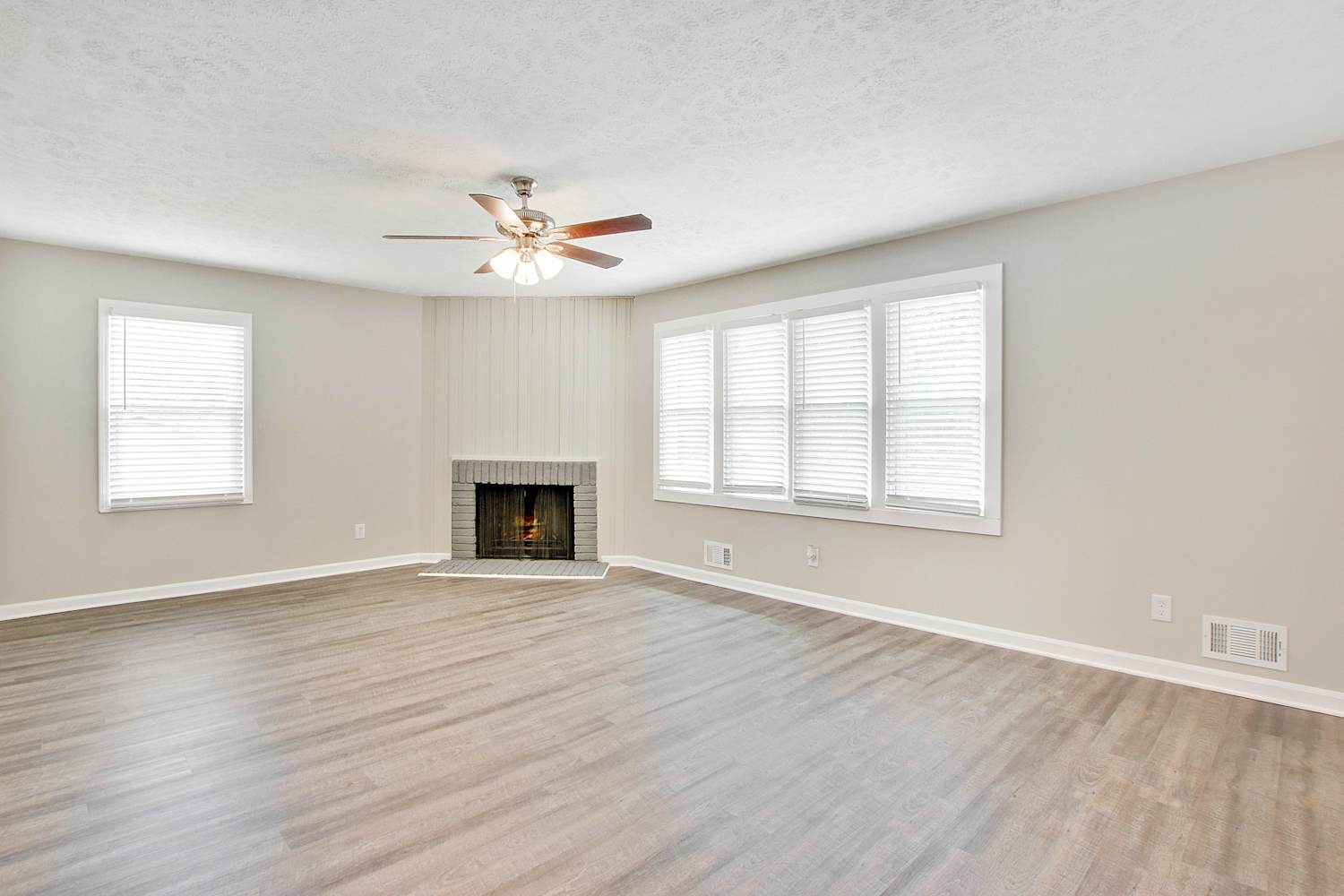 4450 Myrtle Hill Rd Ne photo 4