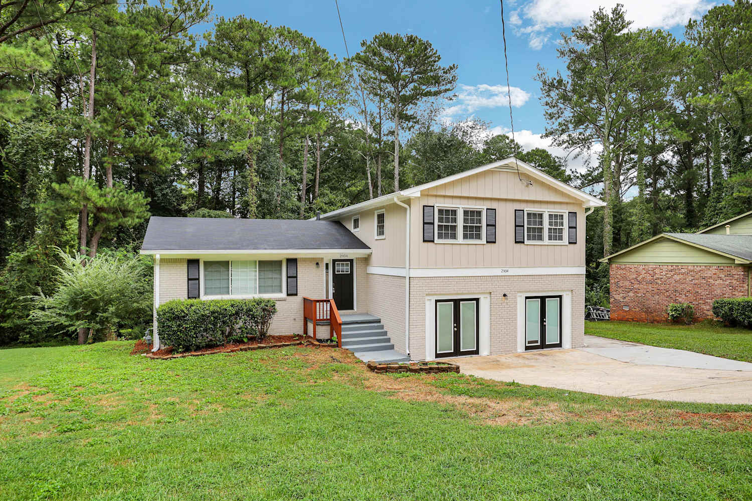 2904 Lloyd Rd photo 3