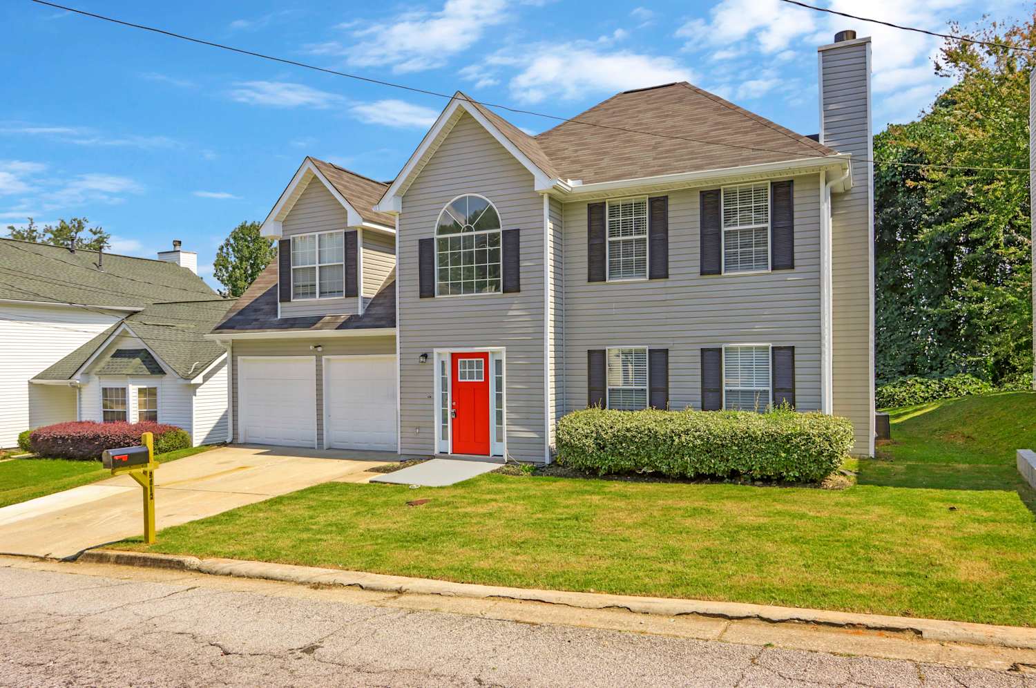 5618 Wellborn Creek Dr photo 3