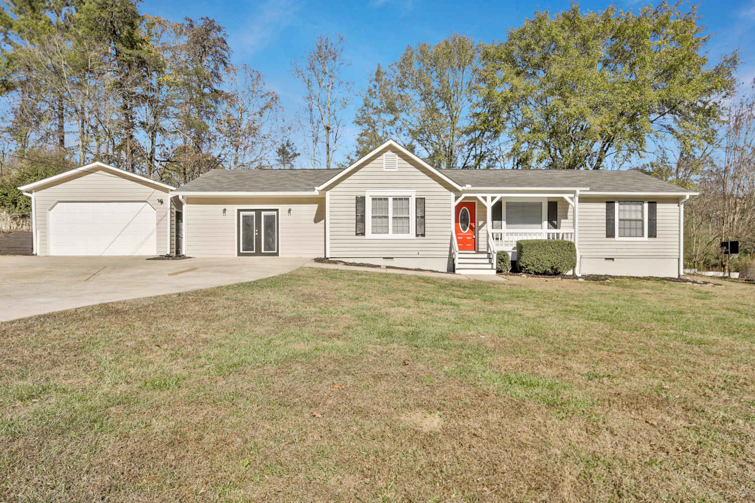 3285 Chattahoochee Rd photo 2