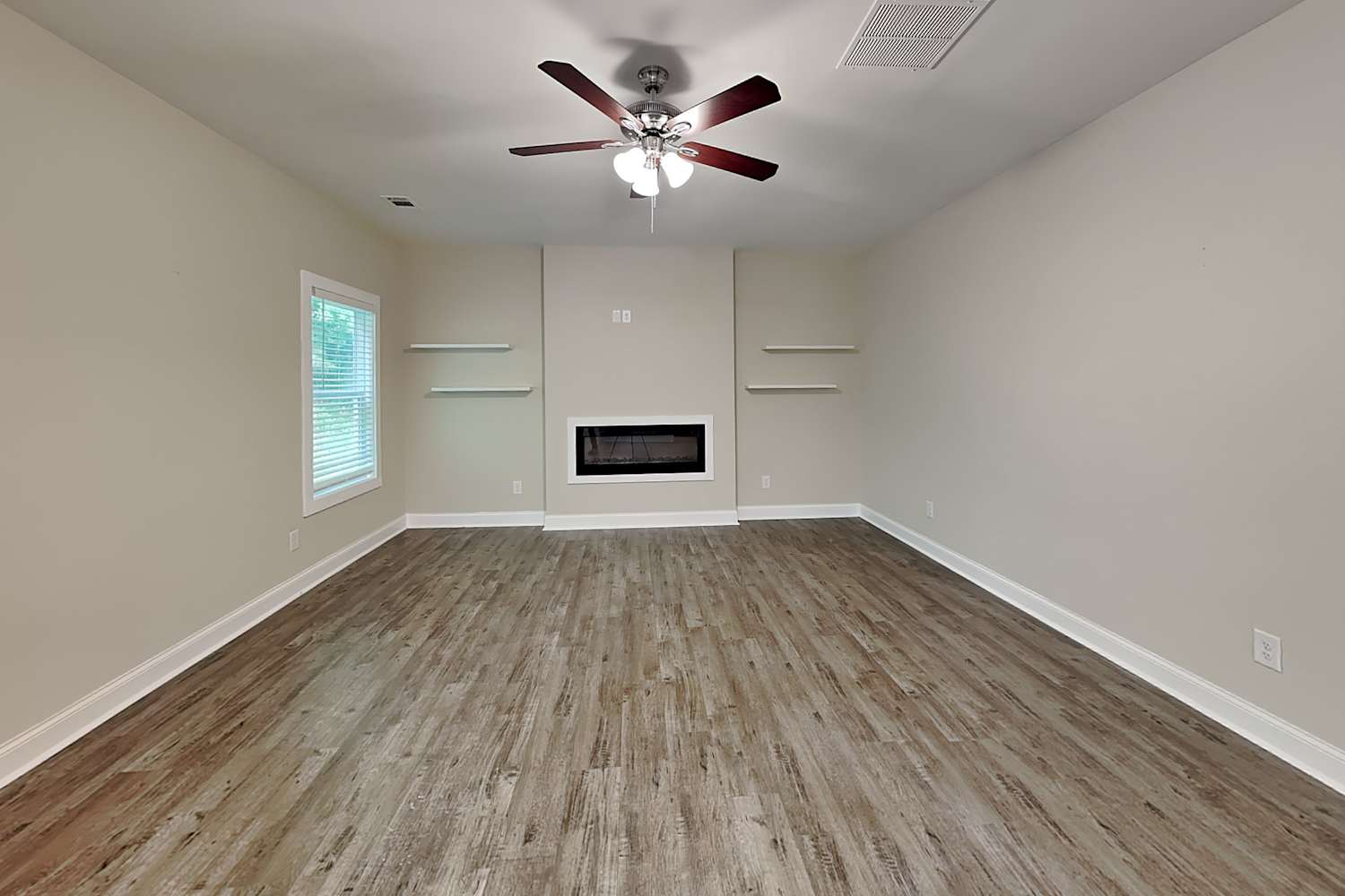 310 Valley View Dr photo 4