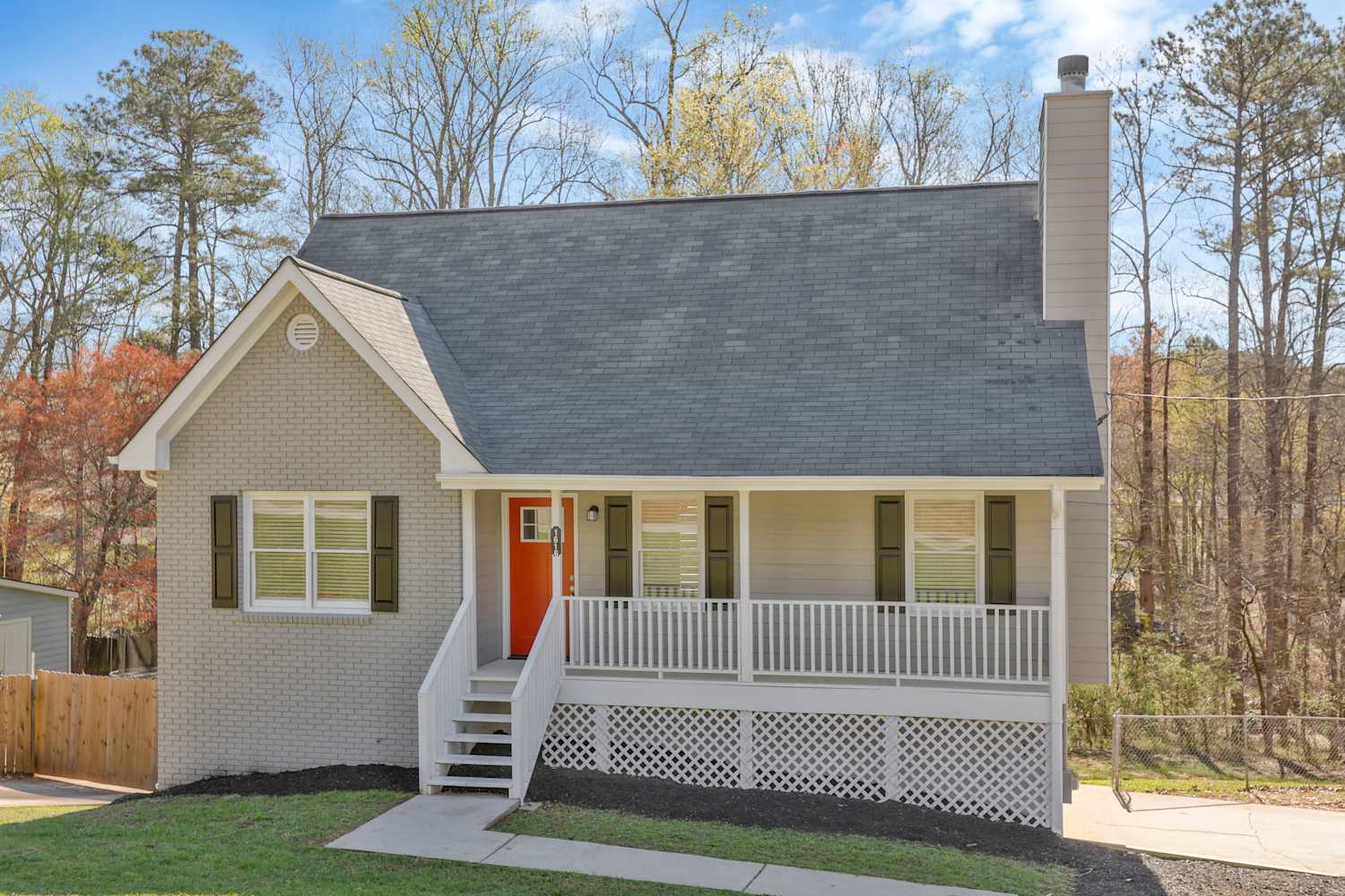 1616 River Trace photo 2