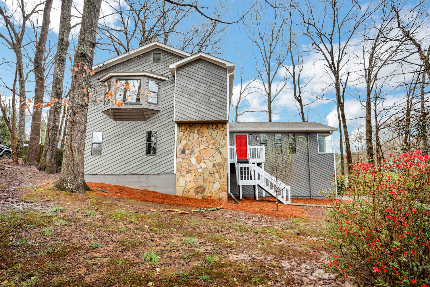 1790 Blackwillow Dr photo 2