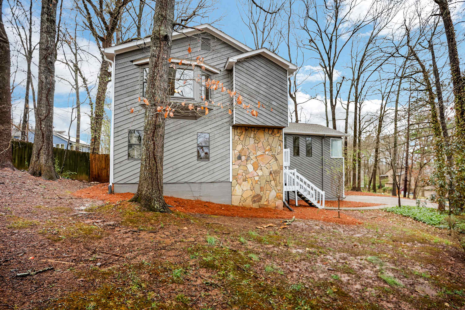 1790 Blackwillow Dr photo 3