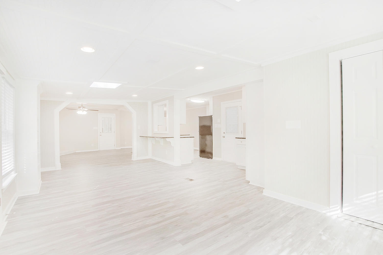 4334 Compton Cir photo 5