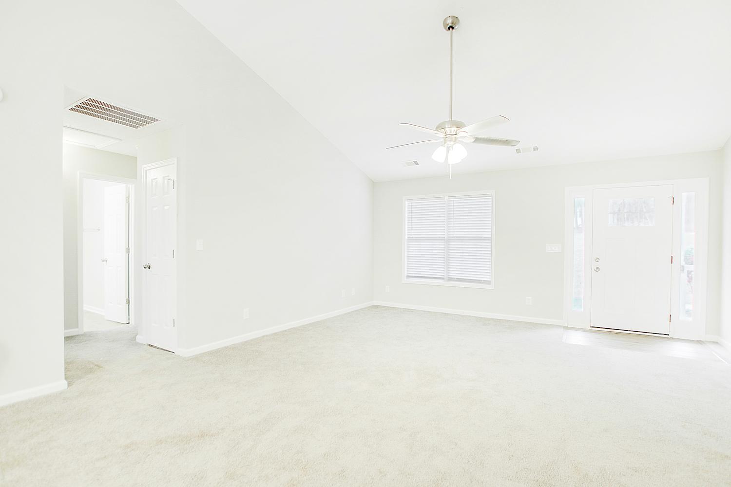 187 Pebblebrook Way photo 3