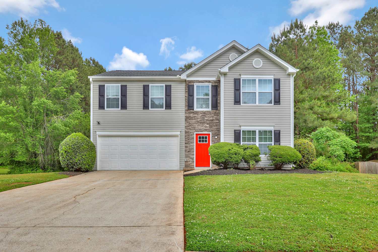 5327 Paddington Ln photo 3