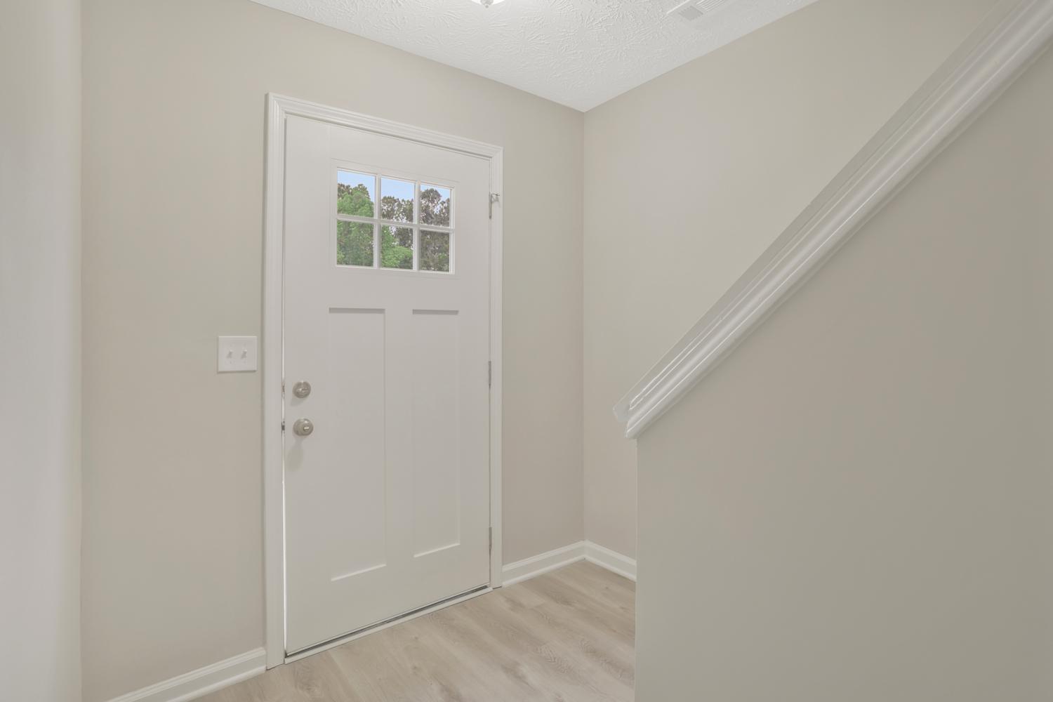 5327 Paddington Ln photo 4