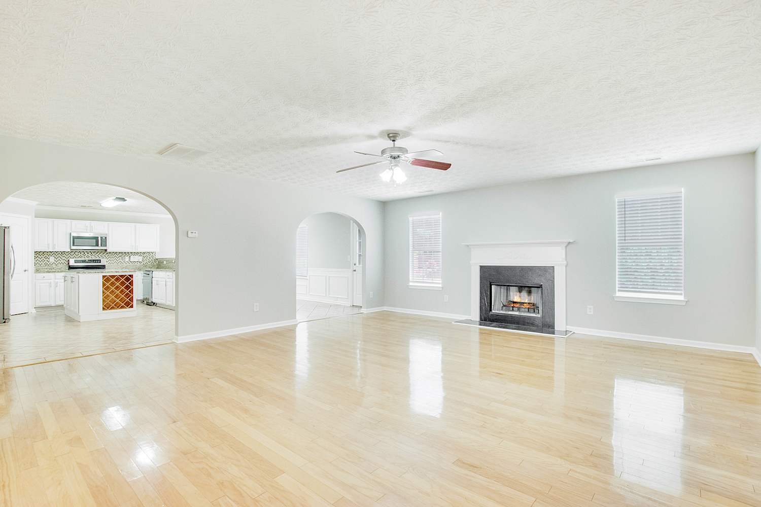 3684 Lear Ct photo 5