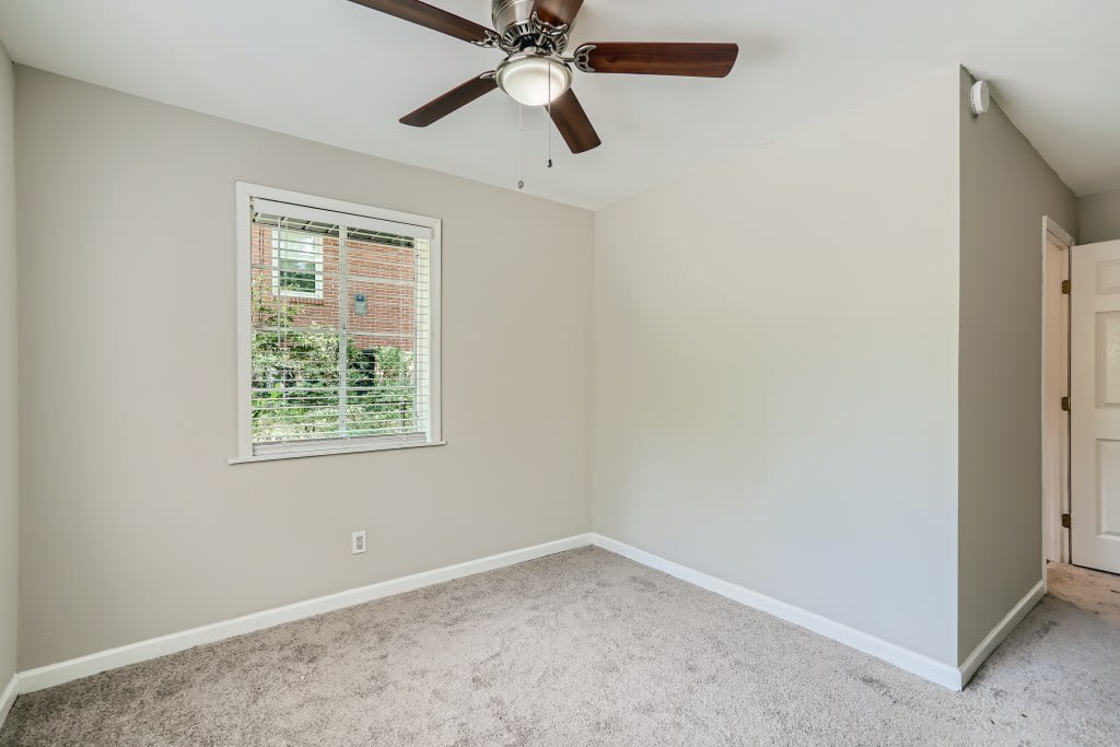 1278 Richard Rd photo 5