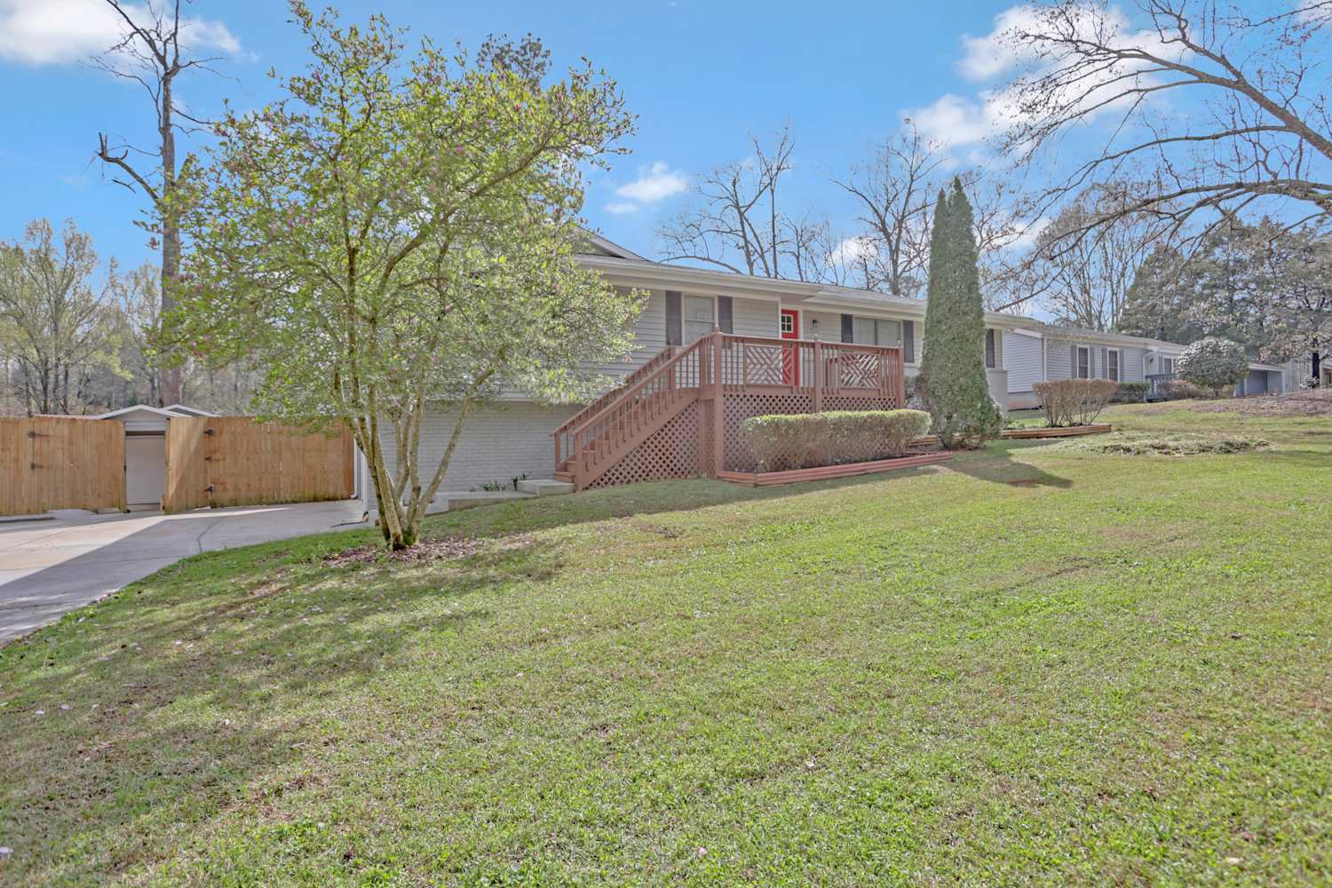 3269 Moravia Dr photo 3