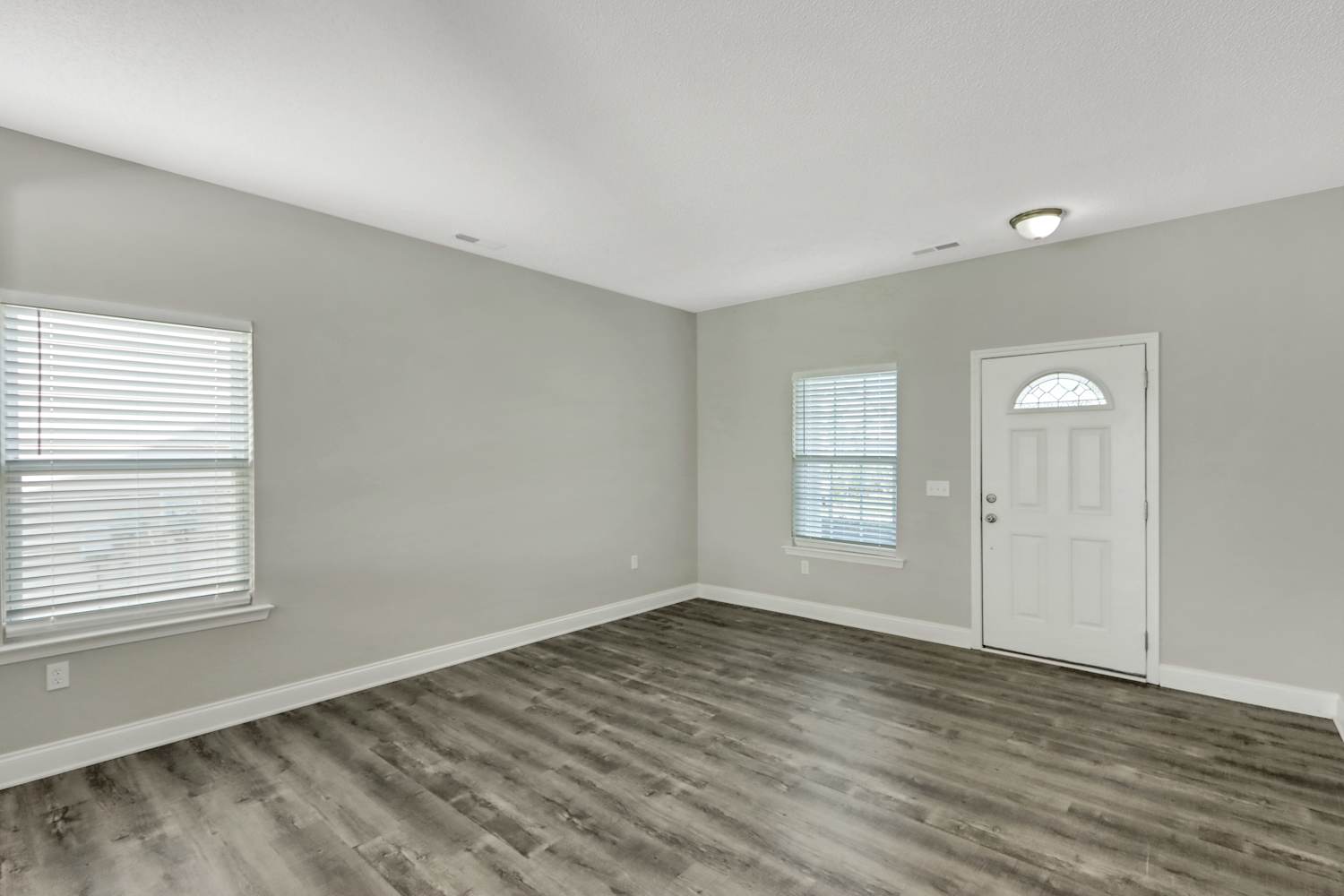 13645 Coram Pl photo 3