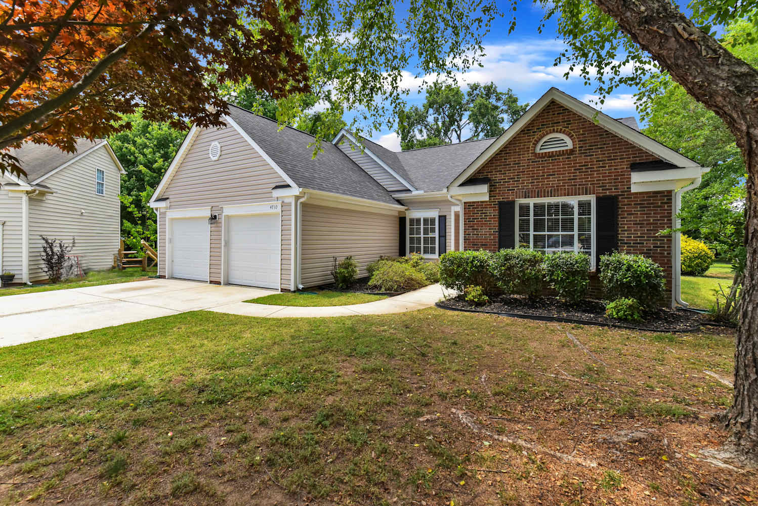 4710 Judge Pl Nw photo 2