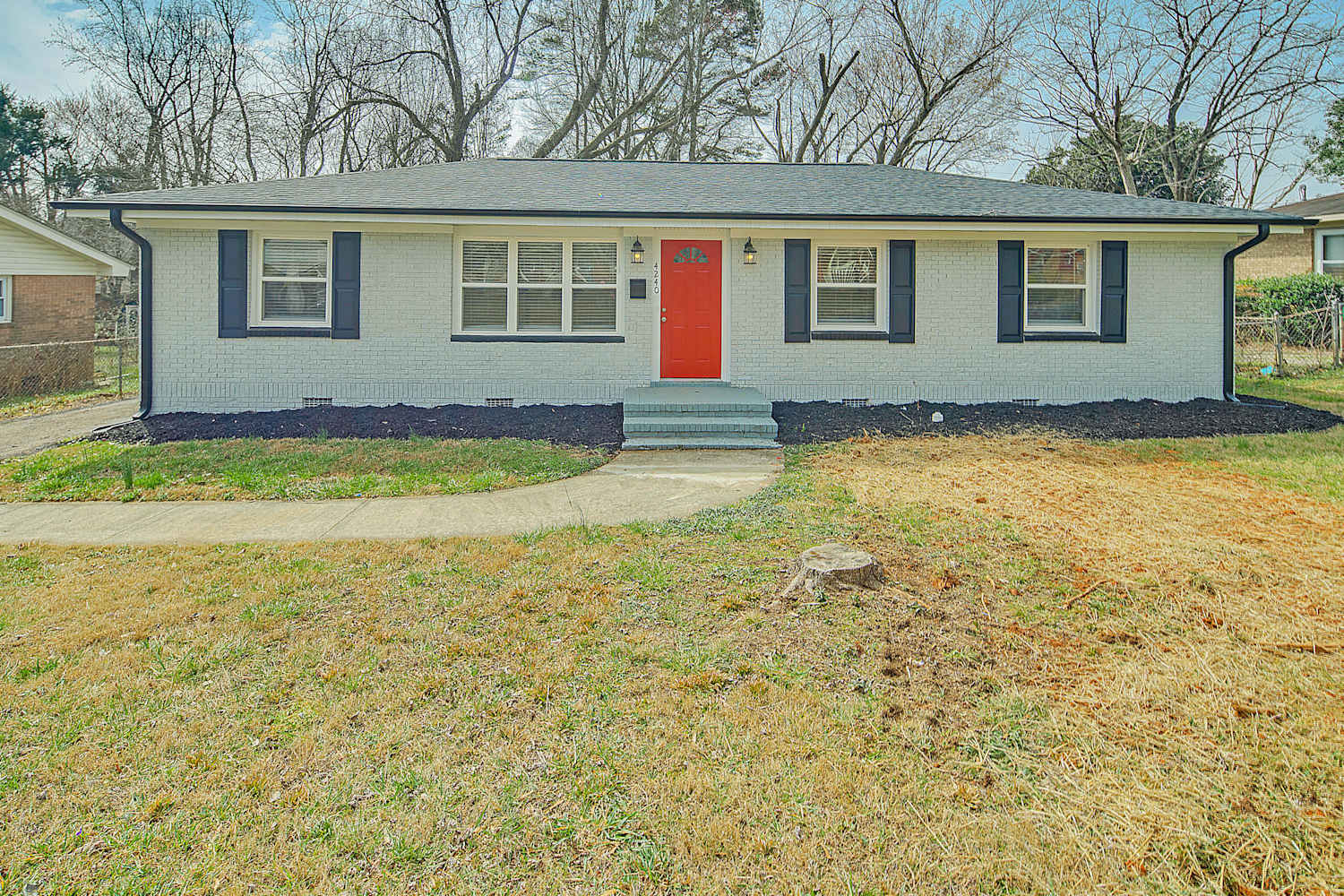 4240 Winedale Ln photo 2