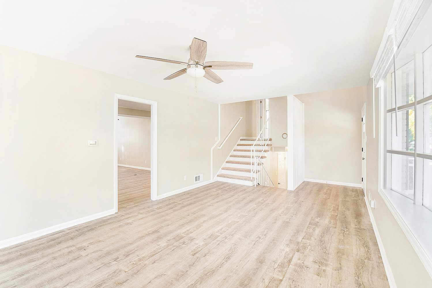 3938 Somerdale Ln photo 4