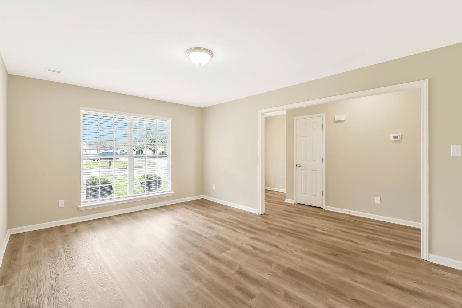4664 Cedar Rock Dr photo 5