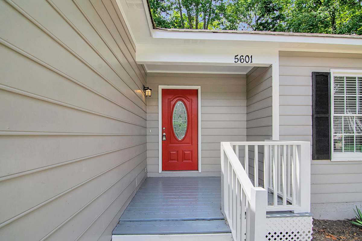 5601 Rudolph Ct photo 3