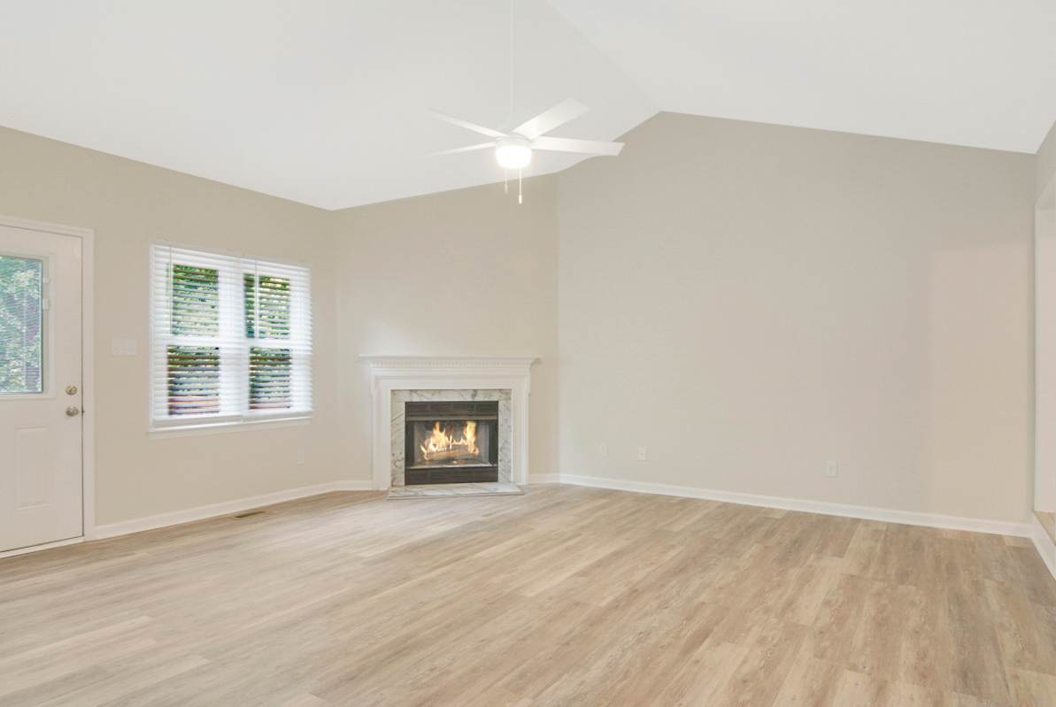 2912 Buckboard Ln photo 2