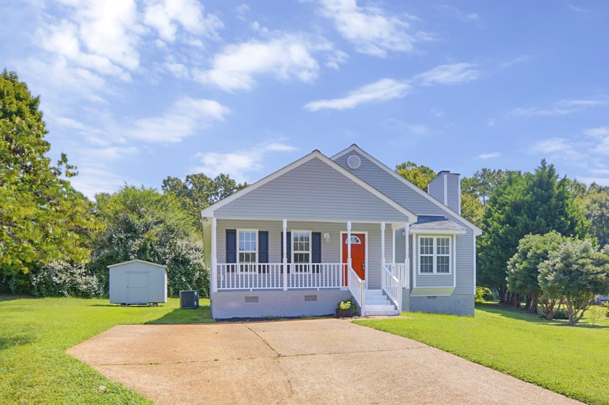 601 Flicker Ct photo 3
