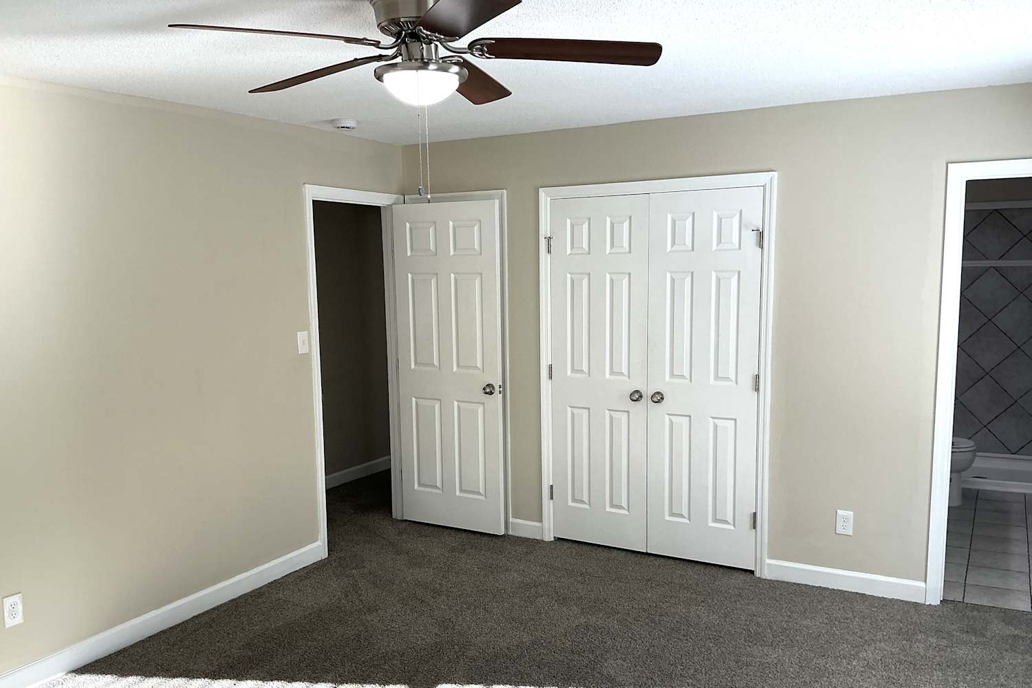 2 Acorn Ct photo 5