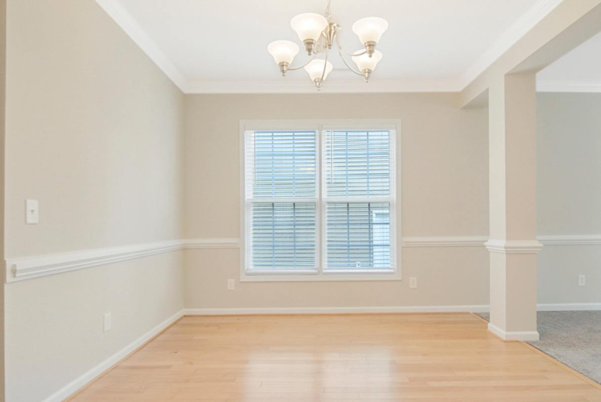 2349 Lazy River Dr photo 5