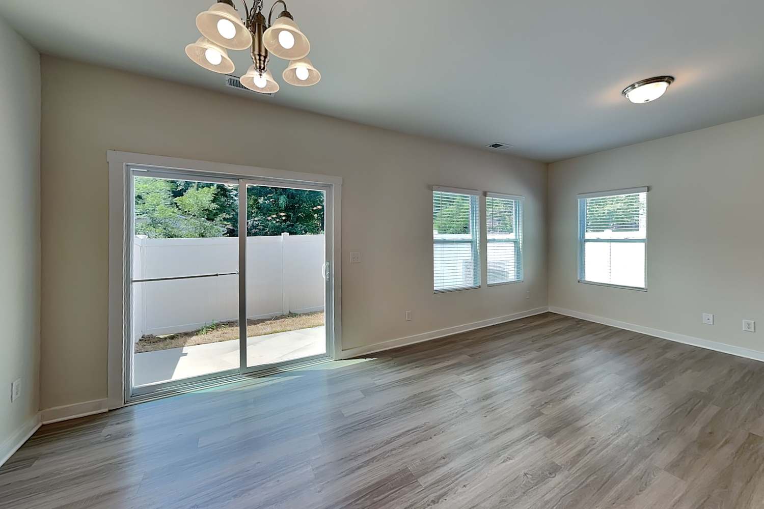 3023 Ayana Dr photo 4