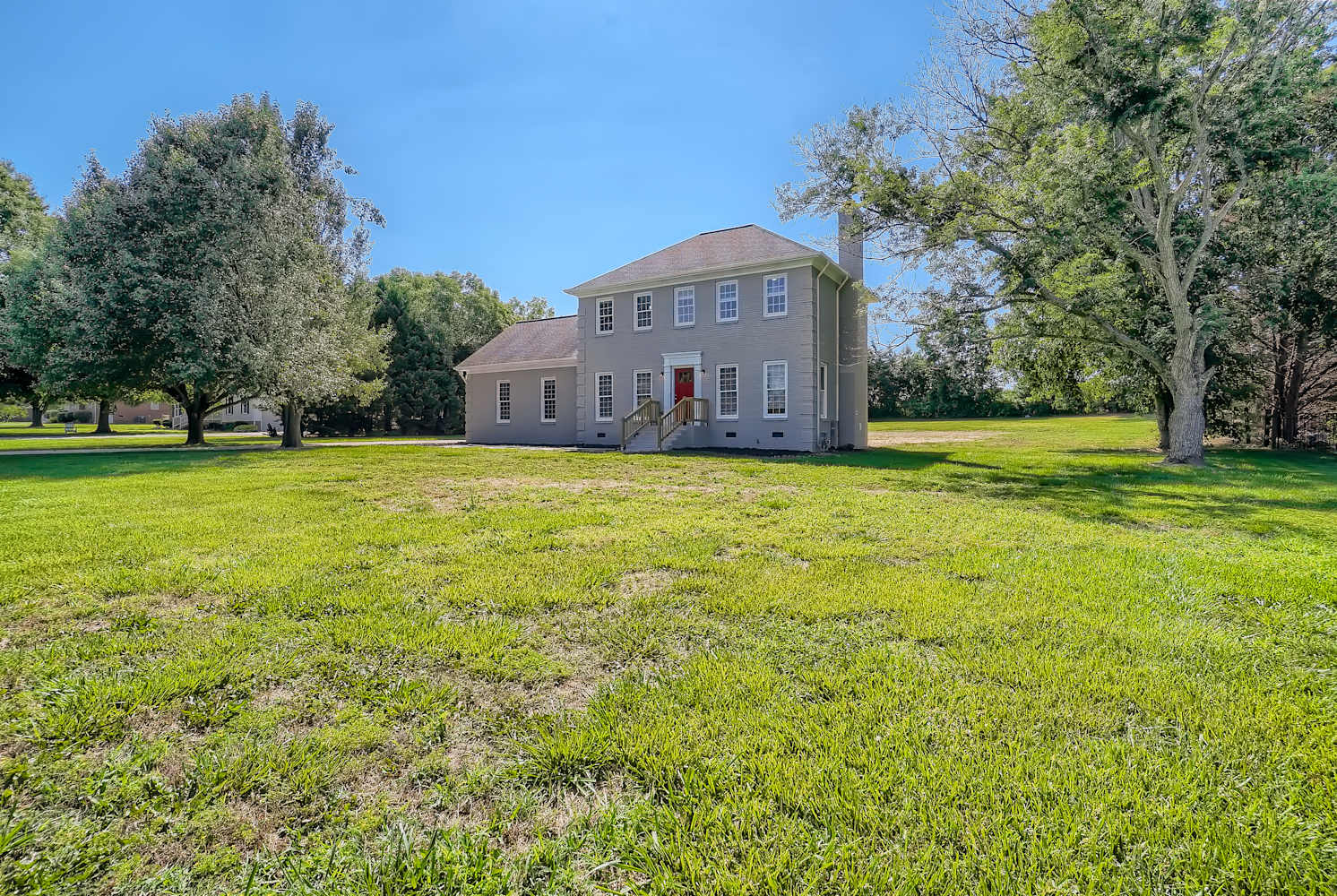 3201 Karen Ln photo 2
