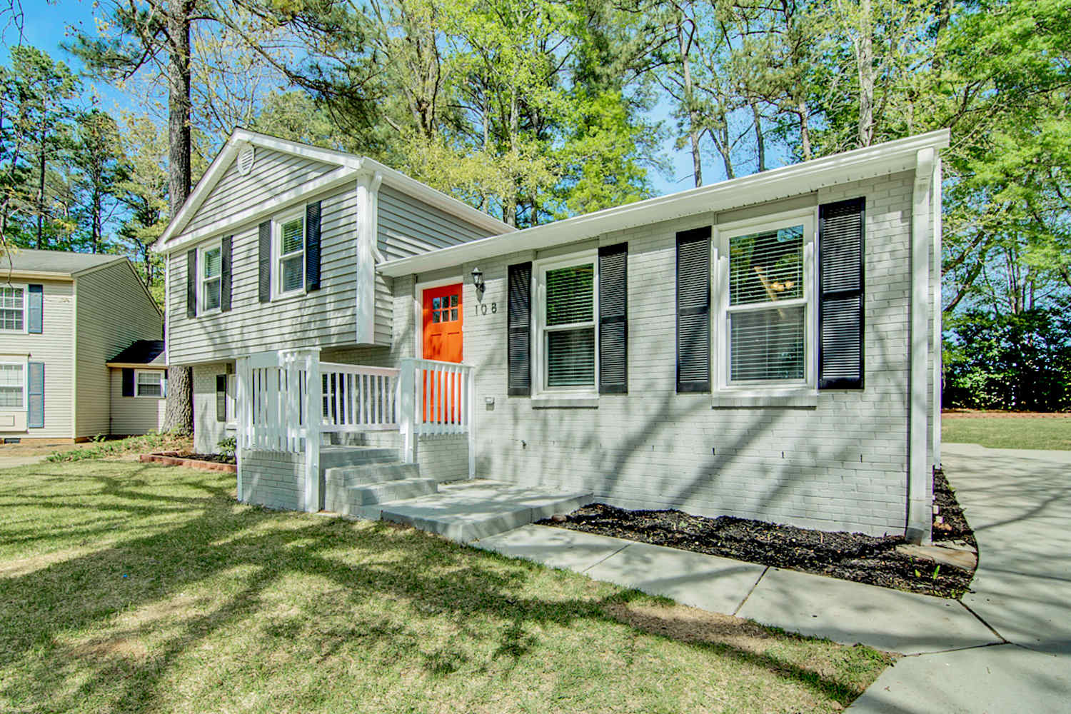 108 N Corncrib Ct photo 3