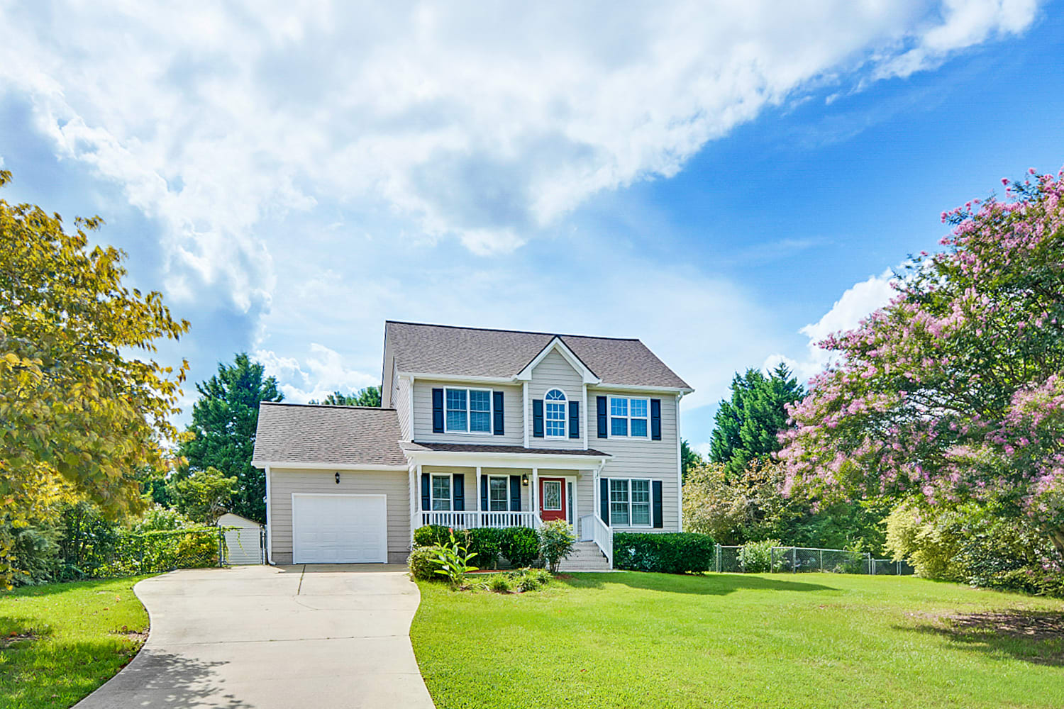 109 Woodsorrell Ct photo 2