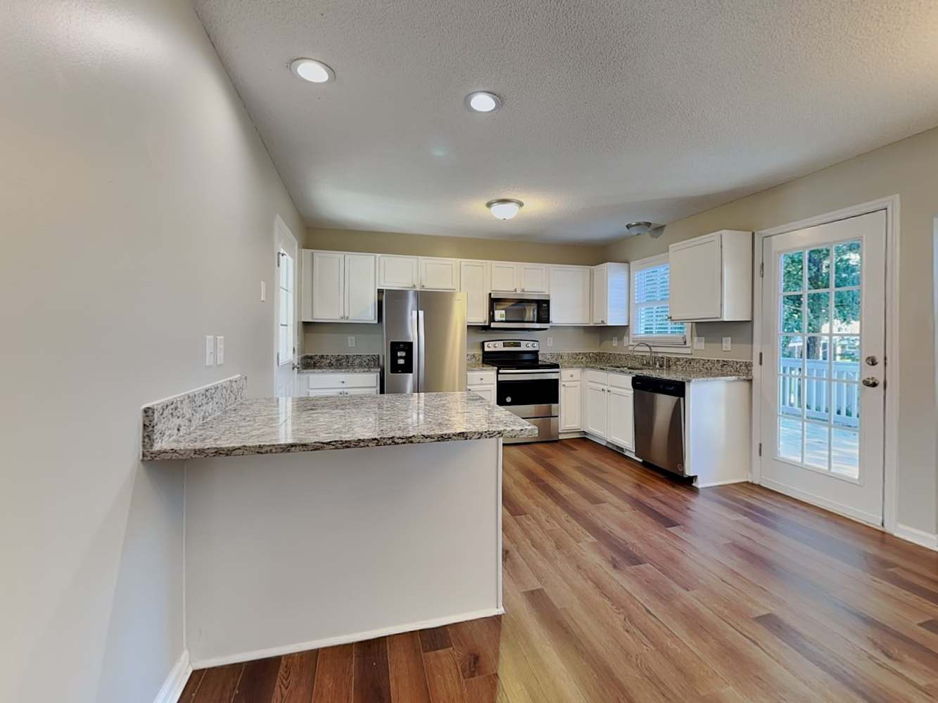 3304 Ferdilah Ln photo 5