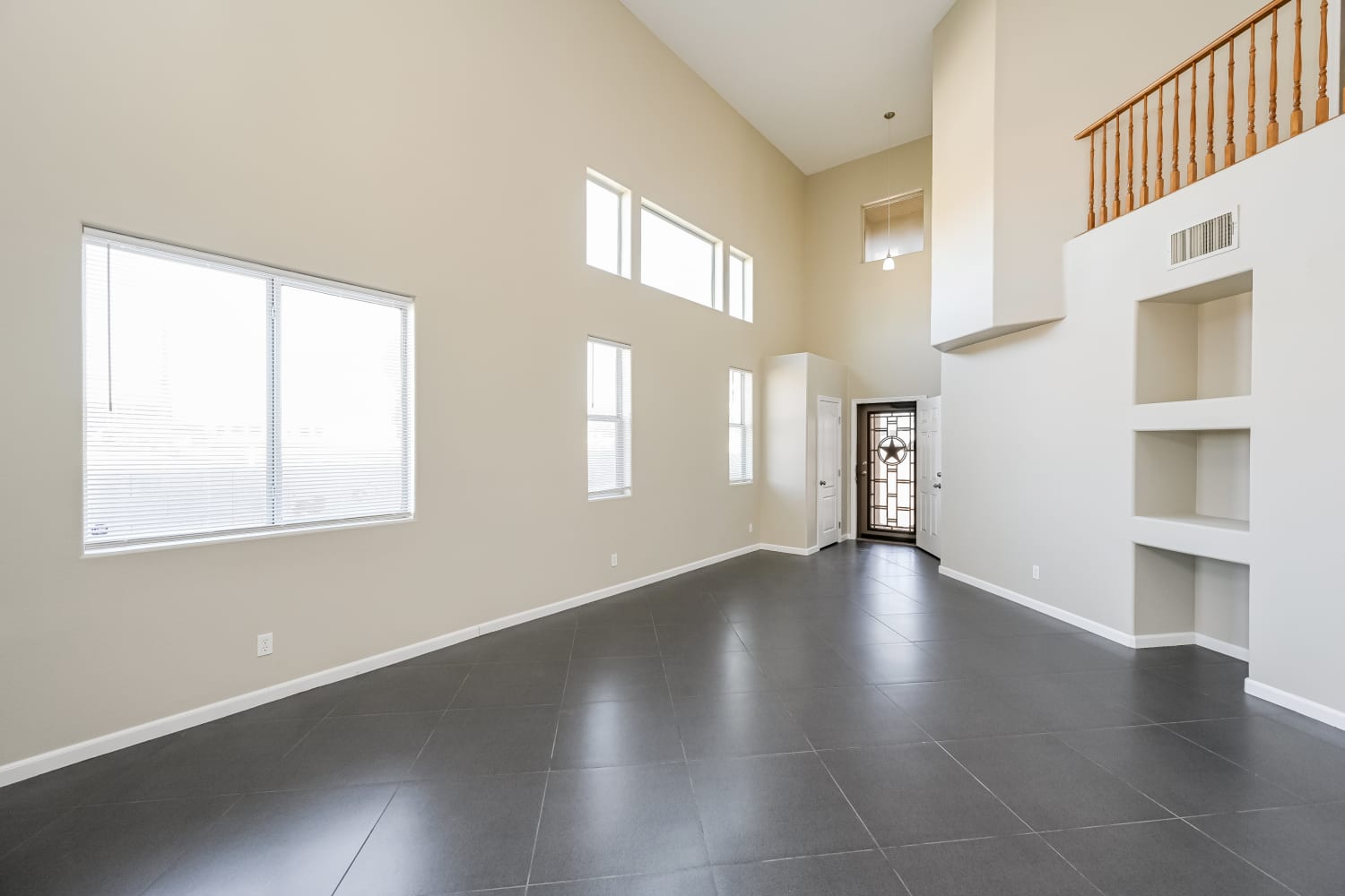 5487 Caprock Canyon Avenue photo 3