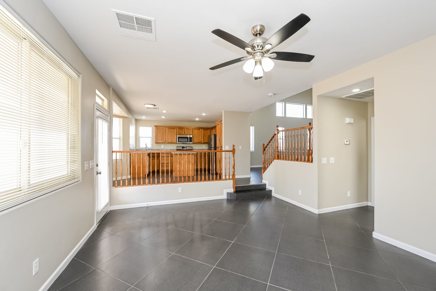 5487 Caprock Canyon Avenue photo 5