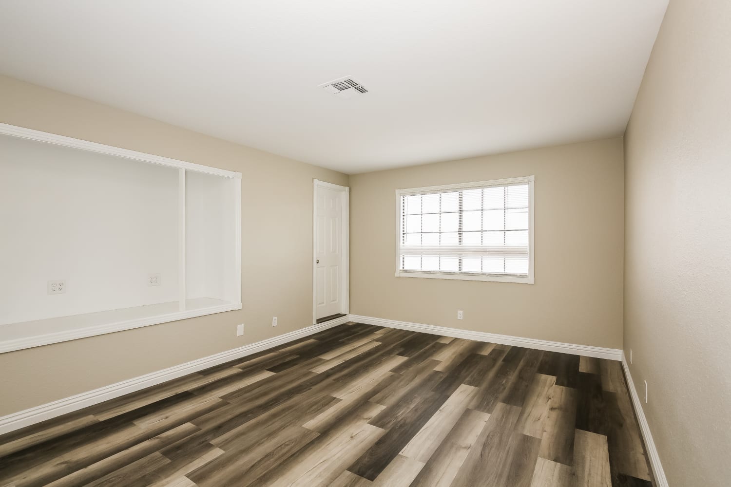 143 Primero Way photo 4