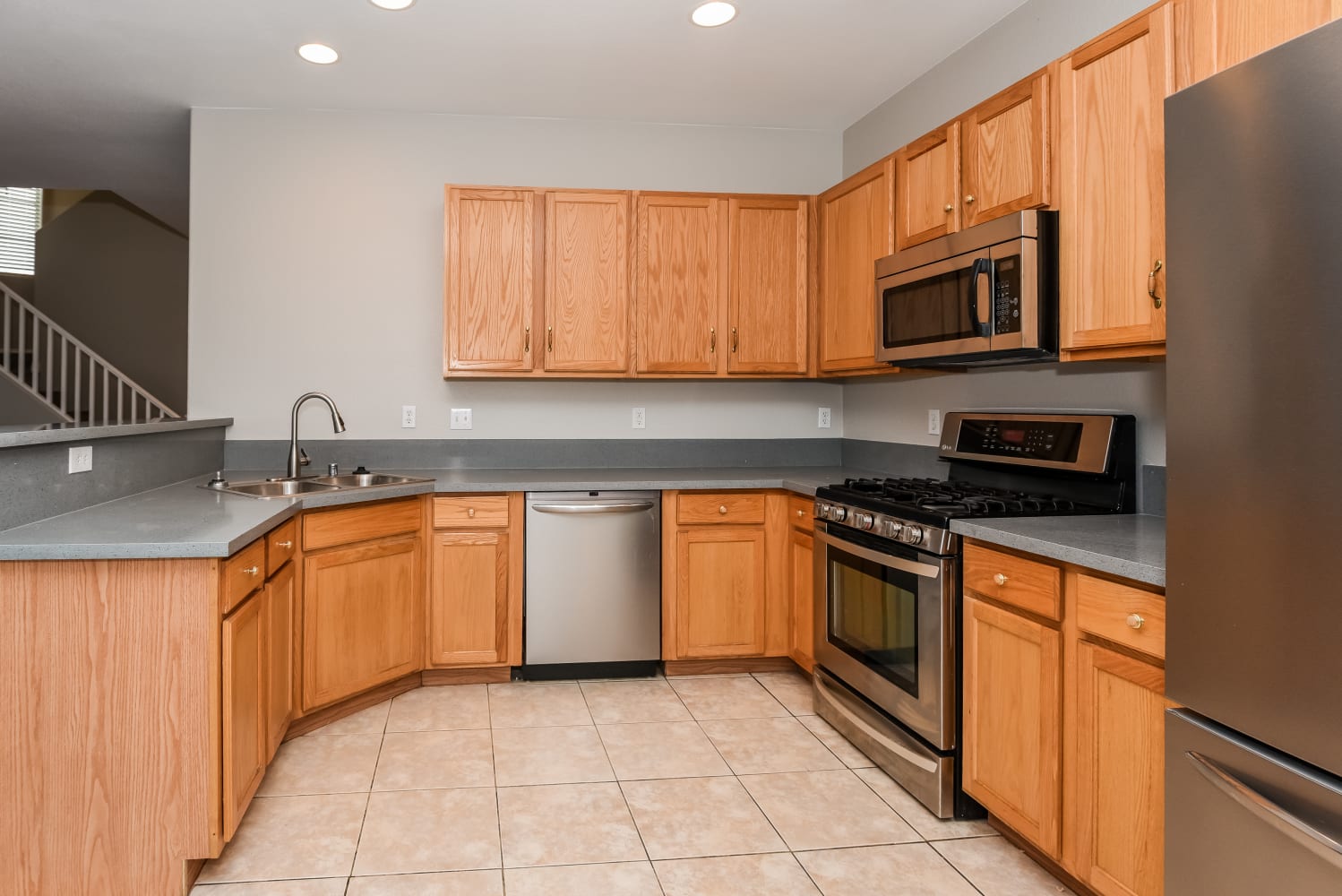 10638 Congaree St photo 5