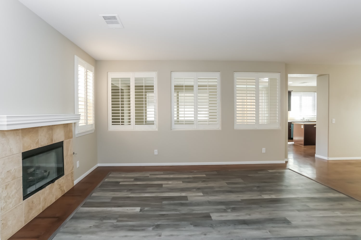 8008 San Mateo Street photo 3