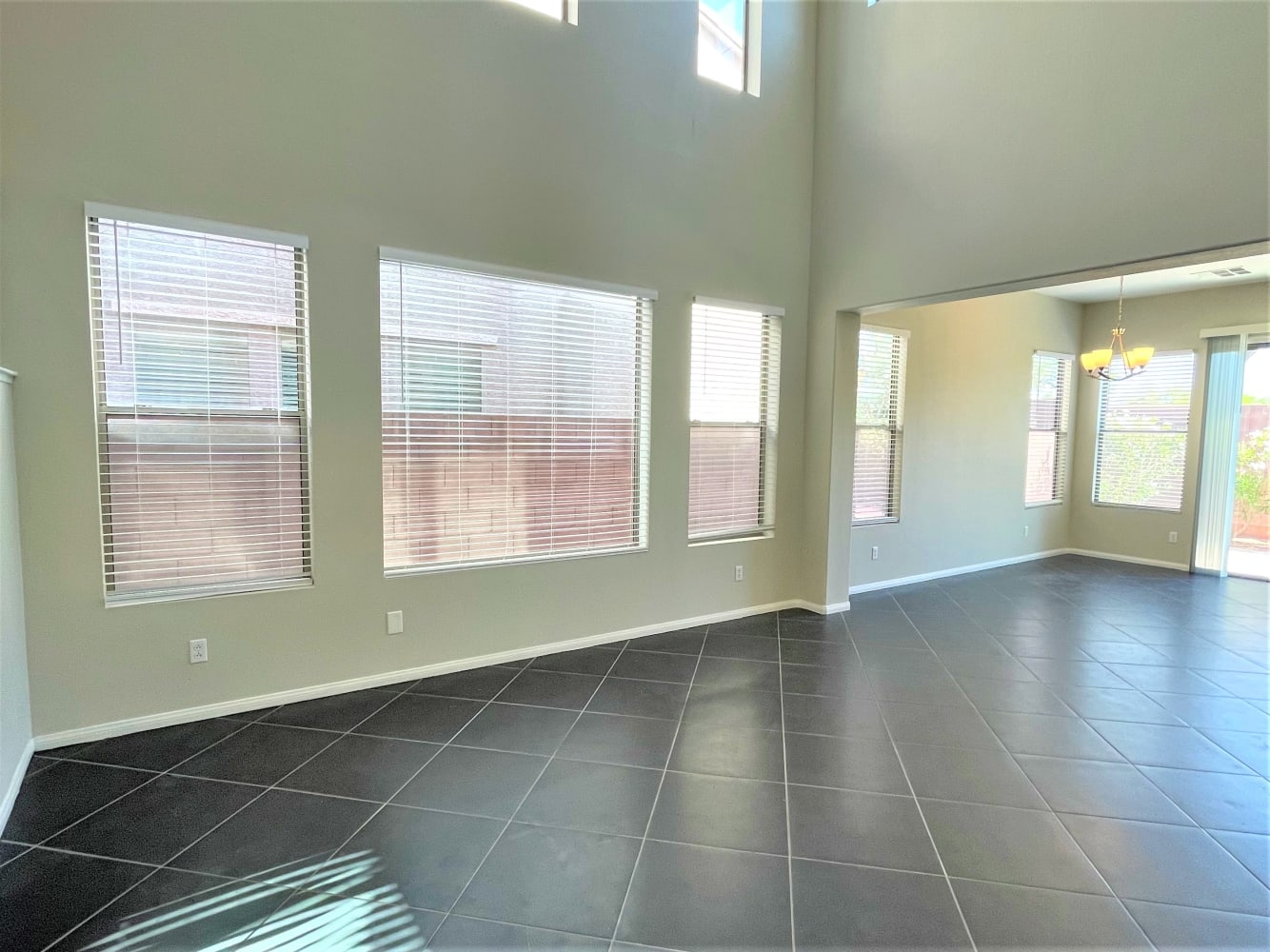 10463 Foggy Glen Avenue photo 2