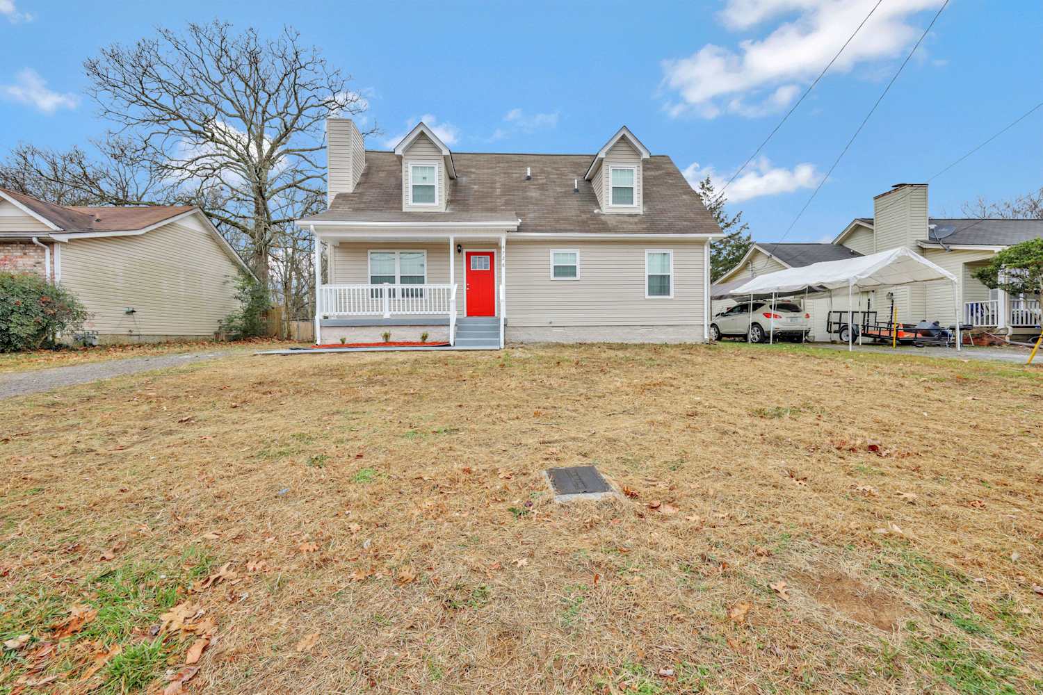 4728 Greystone St photo 2