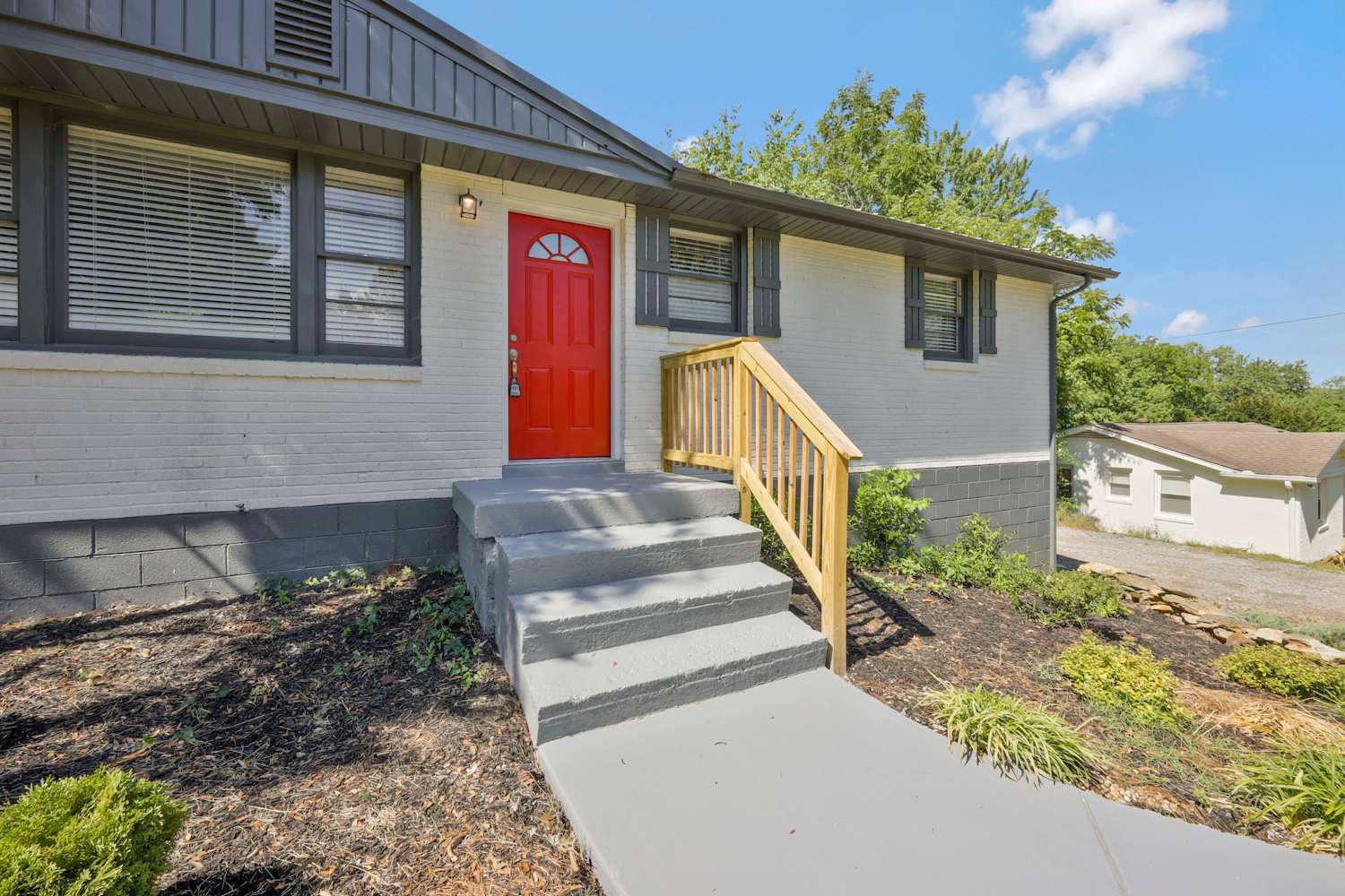 118 Robinhood Cir photo 4