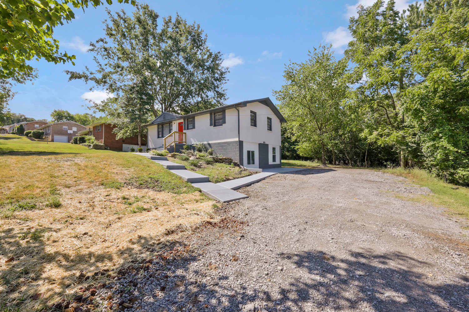 118 Robinhood Cir photo 3