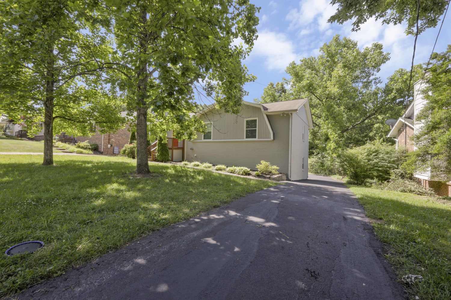 5121 Lana Renee Ct photo 3