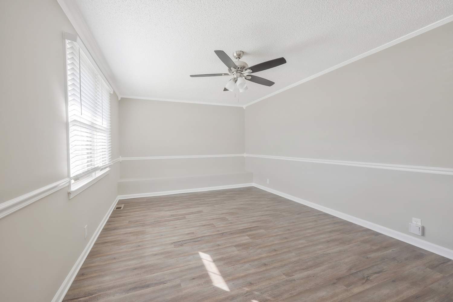 227 Evergreen Cir photo 5