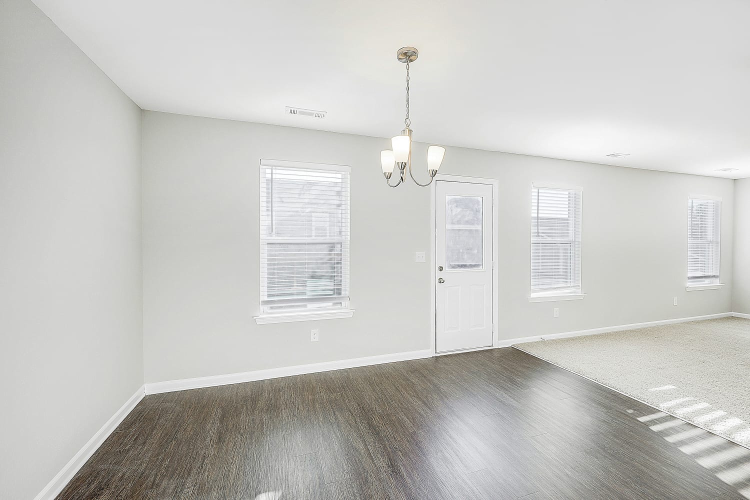 203 Kirkside Dr photo 2